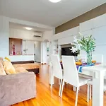 Guesthost - Casa Parkview! Milan