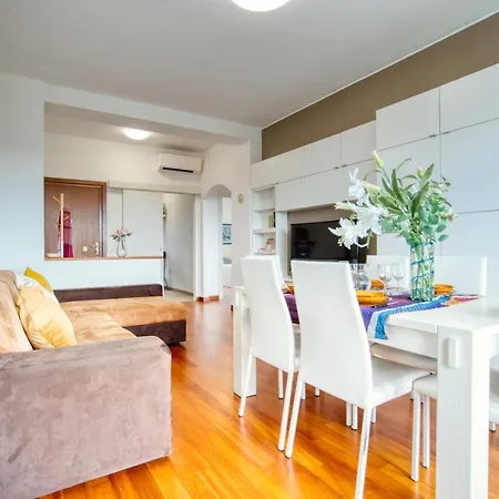 Caseospitali - Casa Parkview, Ampio Trilo Per Famiglie Sul Parco Milaan