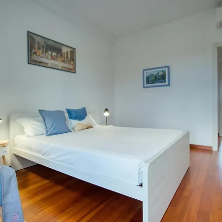 Appartement Caseospitali - Casa Parkview, Ampio Trilo Per Famiglie Sul Parco Milaan
