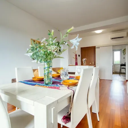 Caseospitali - Casa Parkview, Ampio Trilo Per Famiglie Sul Parco Appartement Milaan
