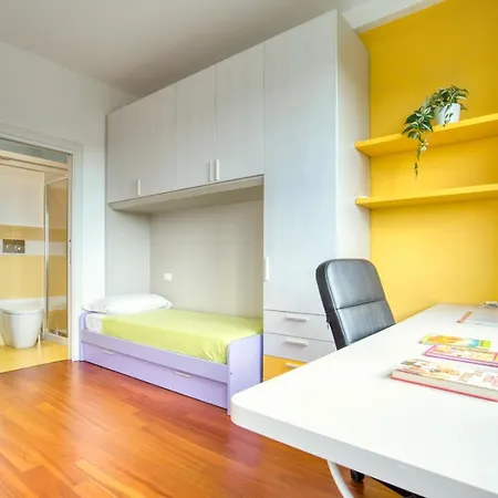 Apartman Caseospitali - Casa Park View, Ampio Trilocale Per Famiglie Sul Parco