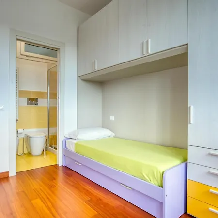 Apartman Caseospitali - Casa Park View, Ampio Trilocale Per Famiglie Sul Parco