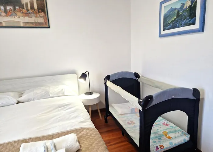 Guesthost - Casa Parkview! Apartament Mediolan