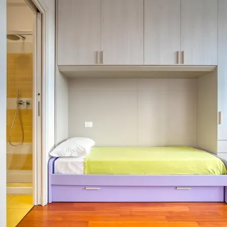 Caseospitali - Casa Parkview, Ampio Trilo Per Famiglie Sul Parco Apartment *